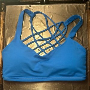 Lululemon Free to Be Bra - blue
